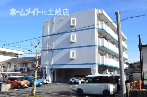 建物外観　外観写真（昼）