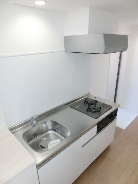 キッチン　2口ガスコンロ付きキッチン。