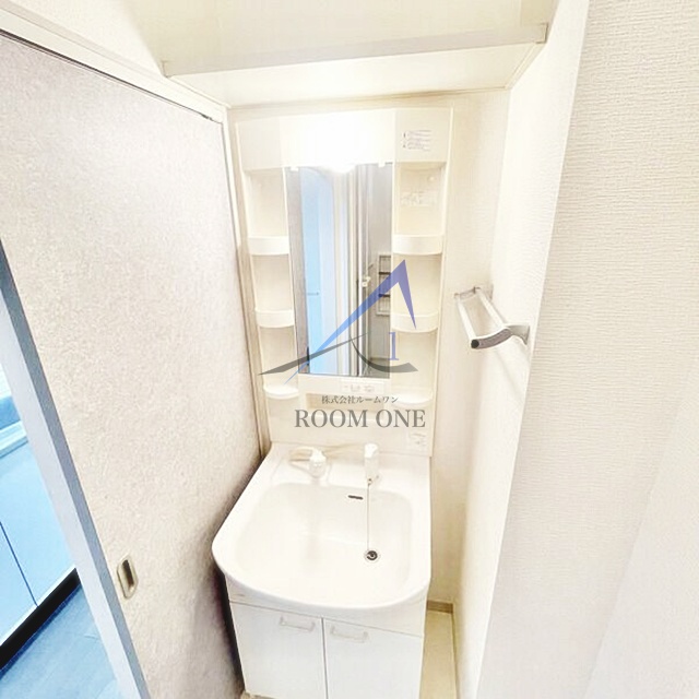 洗面設備　洗面台です。