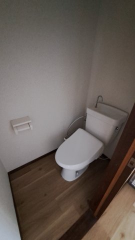 トイレ　※別室参考写真