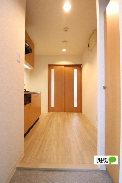 玄関　※別部屋写真