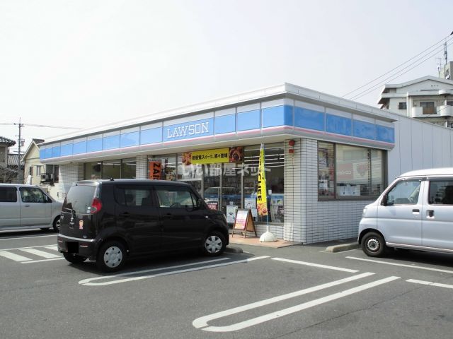 コンビニ　ローソン　福山西深津店（コンビニ）まで843m