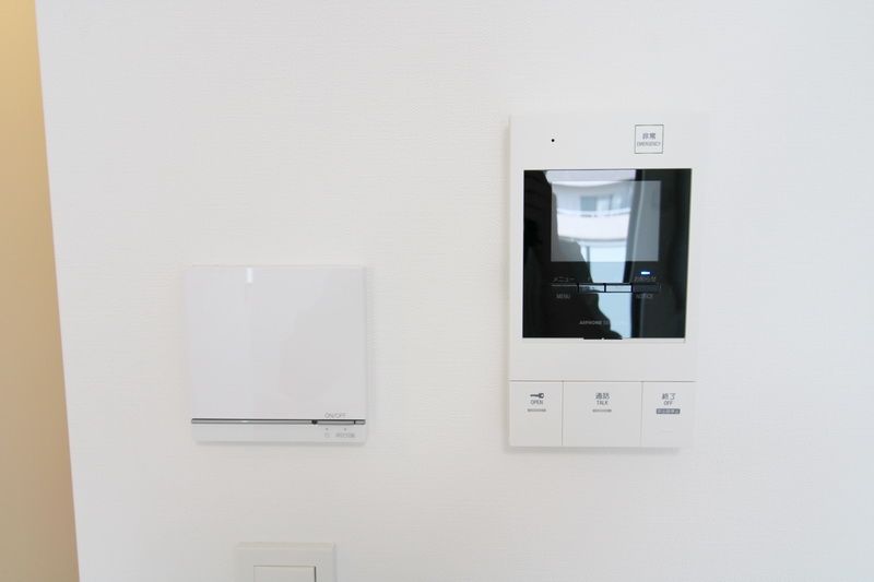 セキュリティ　写真は同タイプ住居です。