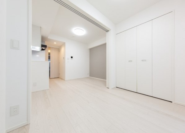 居室・リビング　写真は同タイプ住居です。