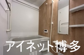 バス・シャワールーム　１日の疲れを癒してください
