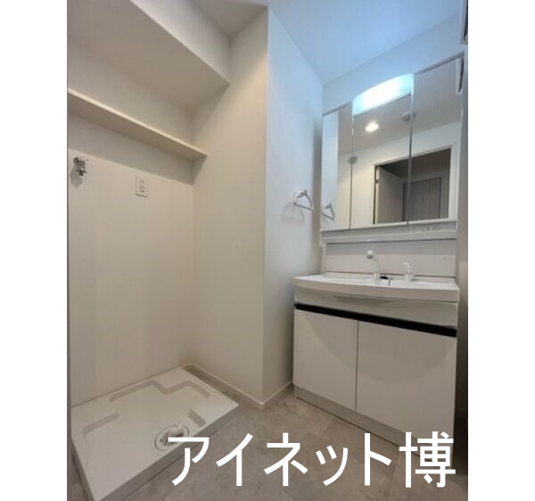 洗面設備　朝の支度はこちらでどうぞ