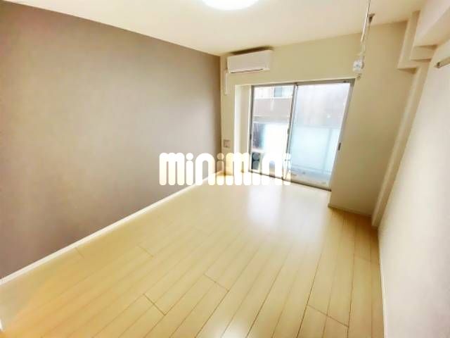 居室・リビング　※別部屋参考写真
