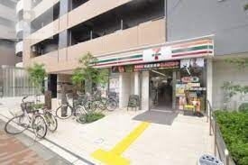 コンビニ　セブンイレブン大阪立売堀1丁目店（コンビニ）まで240m