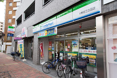 コンビニ　ファミリーマート 中野新江古田店（コンビニ）まで310m