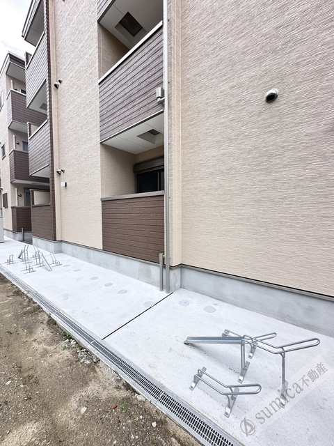 駐車場　駐輪場もゆったり完備♪