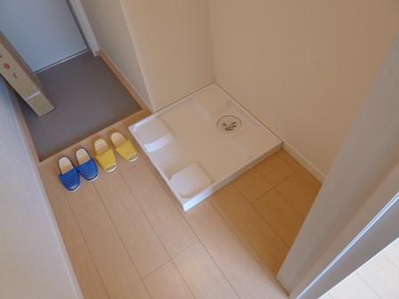 玄関　室内洗濯機置場