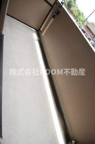 バルコニー　陽当たり良好なバルコニーです