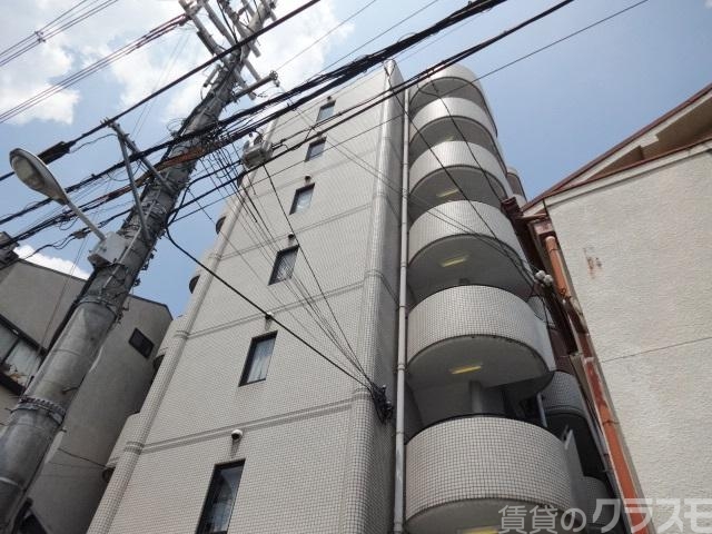 建物外観　周辺はとっても静か♪