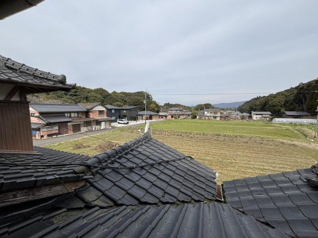 眺望　２階からの眺望です。ずっと向こうまで見渡せます。