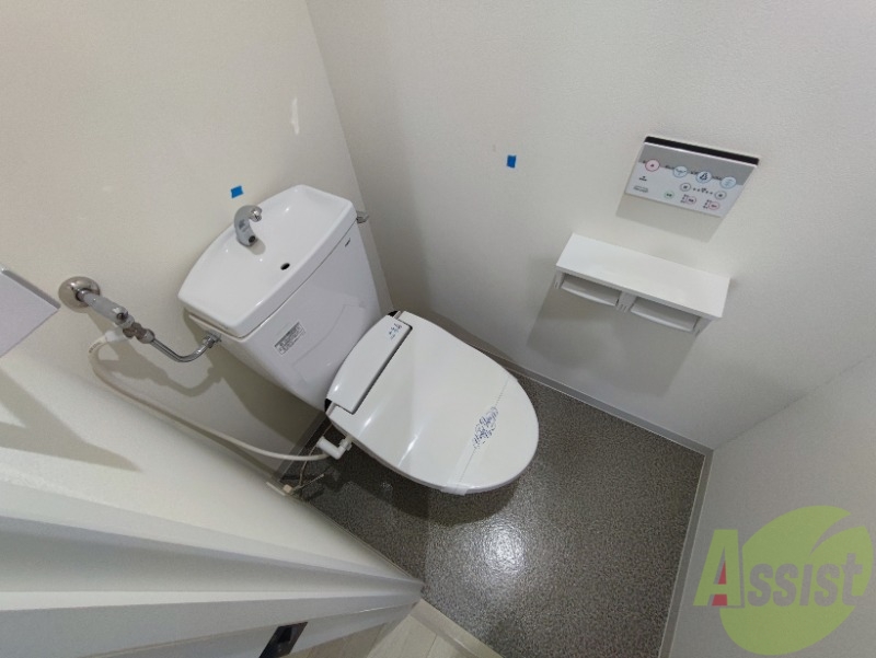 トイレ　ウォシュレット機能がついたトイレ。安心して使用できますね。