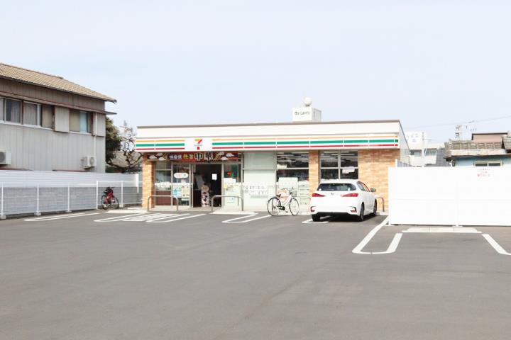 コンビニ　セブン-イレブン徳島佐古７番町店（コンビニ）まで969m