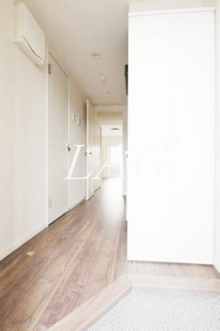 玄関　玄関です。