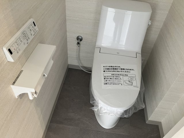 トイレ　落ち着いたトイレです