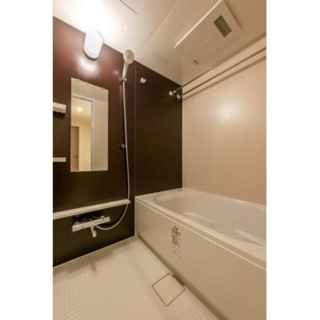 バス・シャワールーム　※写真は同タイプ住戸です。