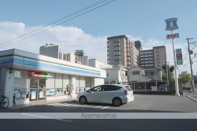 コンビニ　ローソン（コンビニ）まで754m