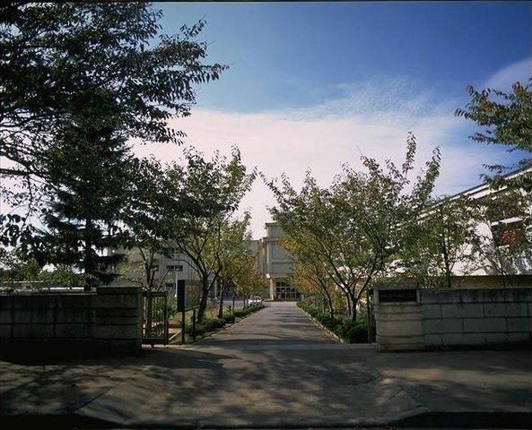 小学校　みつわ台南小学校（小学校）まで720m