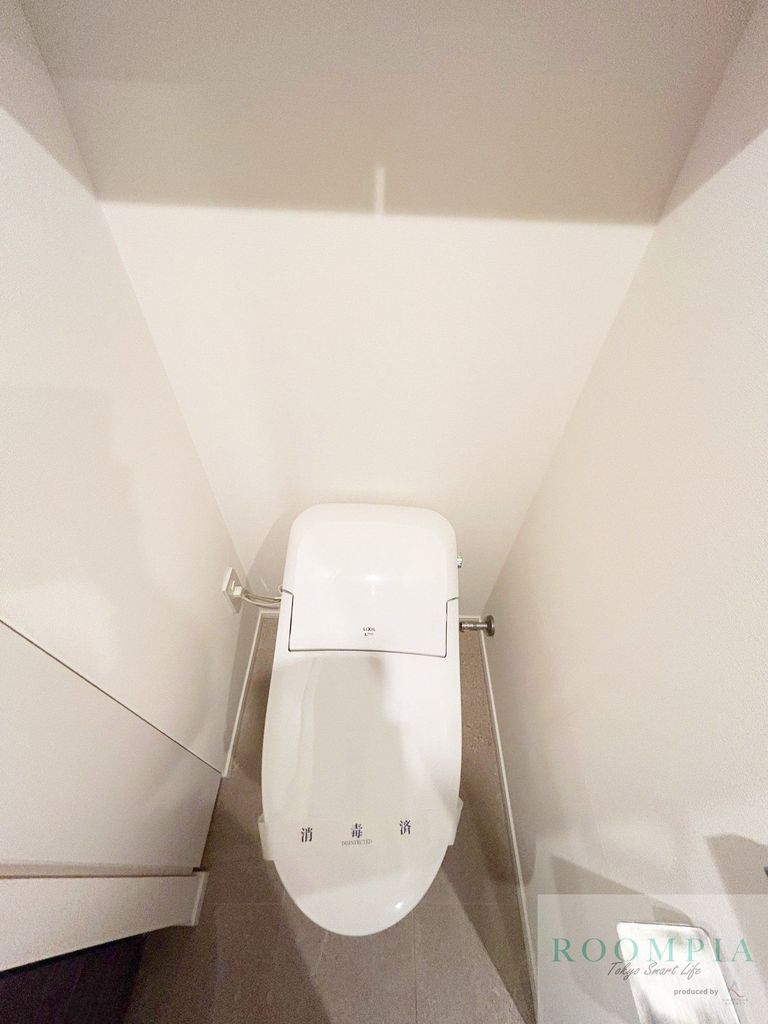トイレ　※同タイプの別のお部屋です