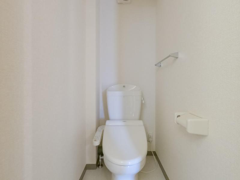 トイレ　同タイプの写真です。