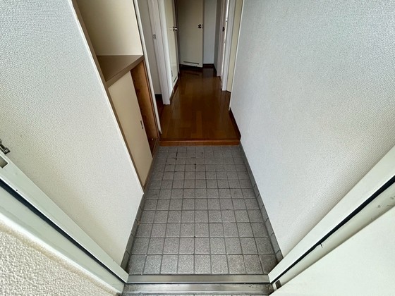 玄関　※別号室の写真使用