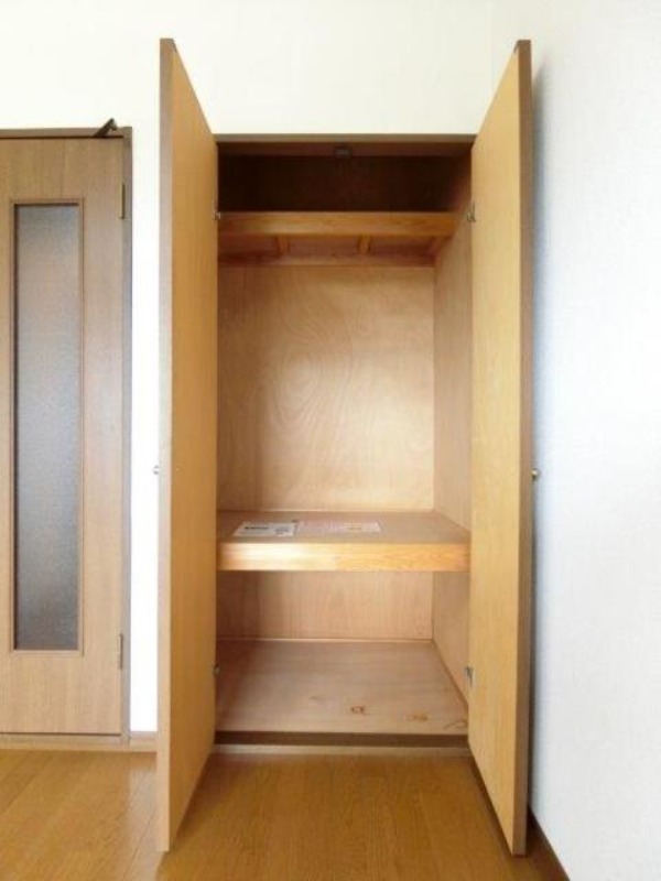 収納　図面と現状の相違がある場合には現状を優先