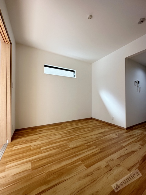 その他部屋・スペース　落ち着いて過ごせるお部屋、寝室にはピッタリでないでしょうか。