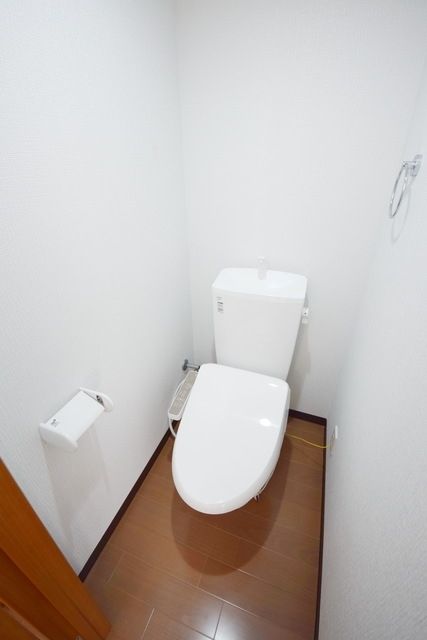 トイレ　★お部屋探しはタウンハウジング高幡不動店まで★