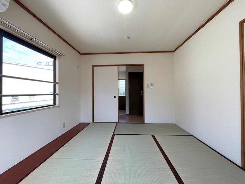 その他　和室６帖（板の間あり）