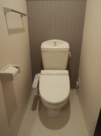 トイレ　落ち着いたトイレです