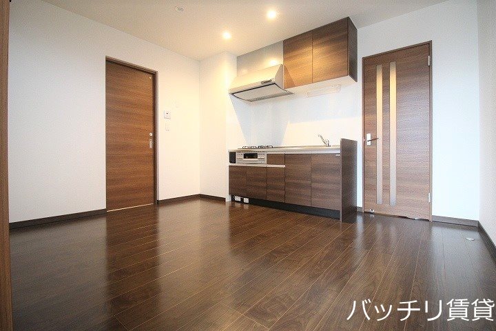 居室・リビング　画像は別号室イメージの為、現況を優先いたします。
