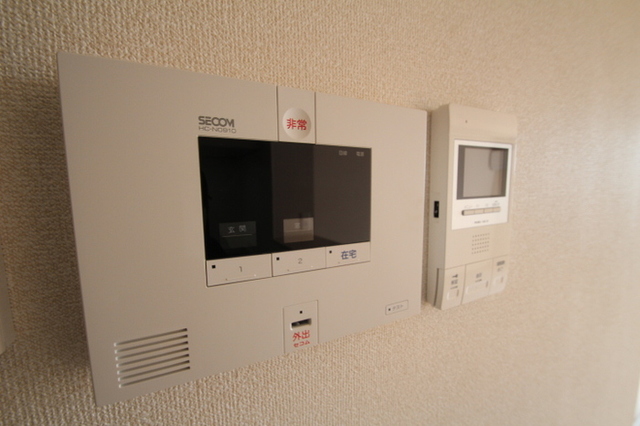 セキュリティ　モニター付きインターホン