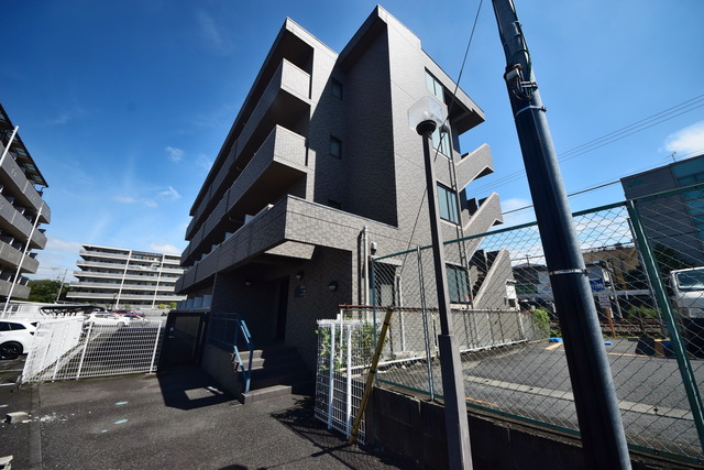 建物外観　～綺麗な外観ですっ～