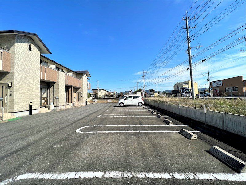 駐車場　★敷地内駐車場★要空き確認★