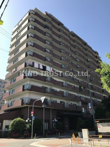 建物外観　外観は落ち着いています