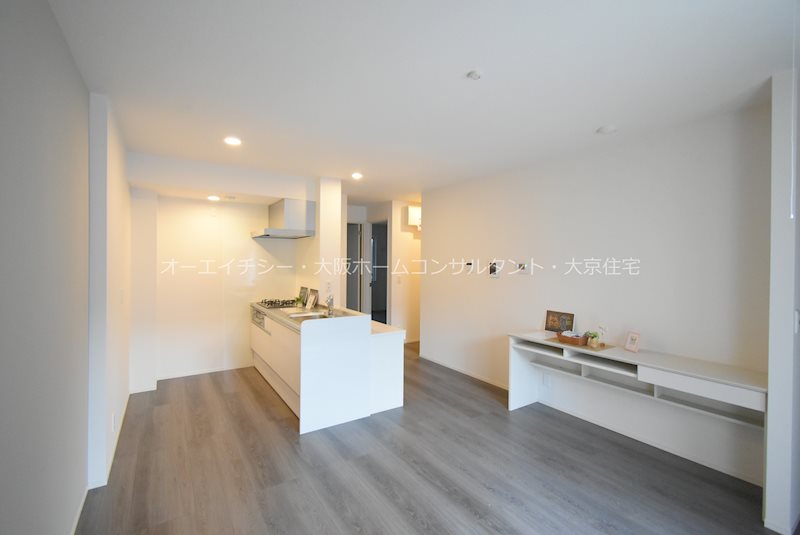居室・リビング　参考写真は同施工会社の別物件