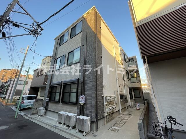 建物外観　?