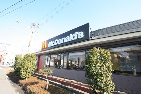 飲食店　マクドナルド（飲食店）まで977m