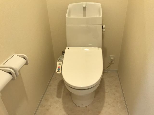 トイレ　シャワー付トイレ