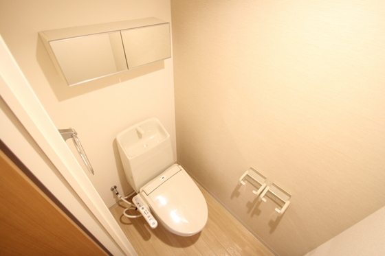 トイレ　※別部屋の写真です