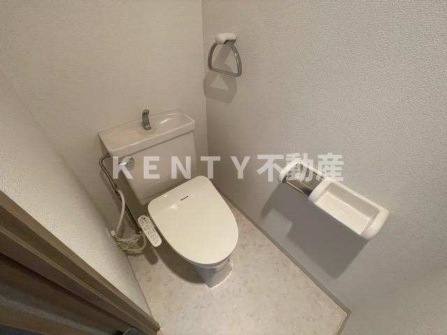 トイレ　落ち着いたトイレです