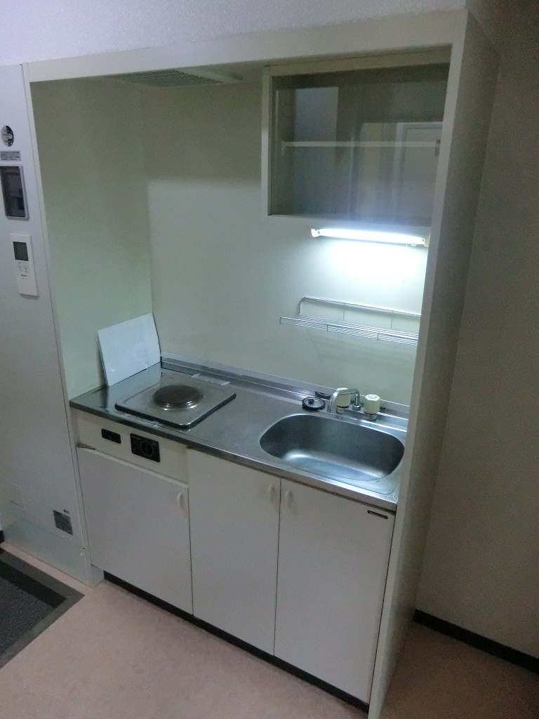 キッチン　電気コンロ１口設置済み！