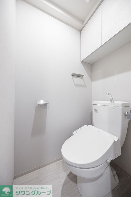 トイレ　※写真は同タイプ住戸です。