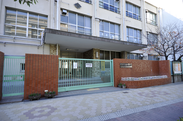 小学校　大阪市立豊崎東小学校（小学校）まで415m