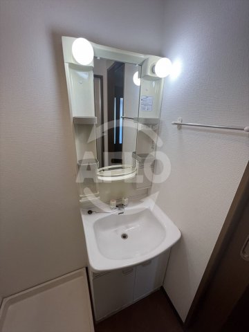 洗面設備　グレースフルレジデンス阿倍野　独立洗面台