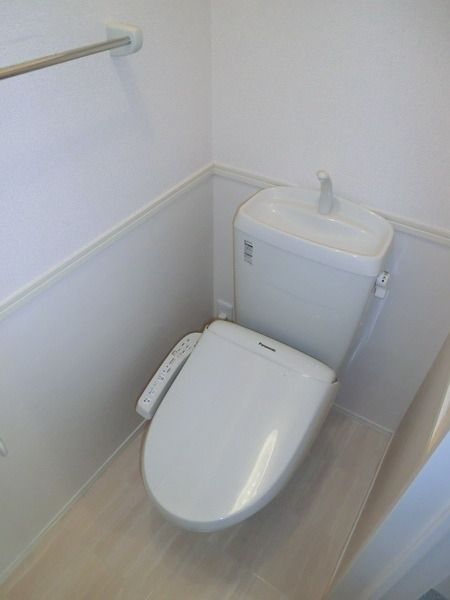 トイレ　ウォシュレット