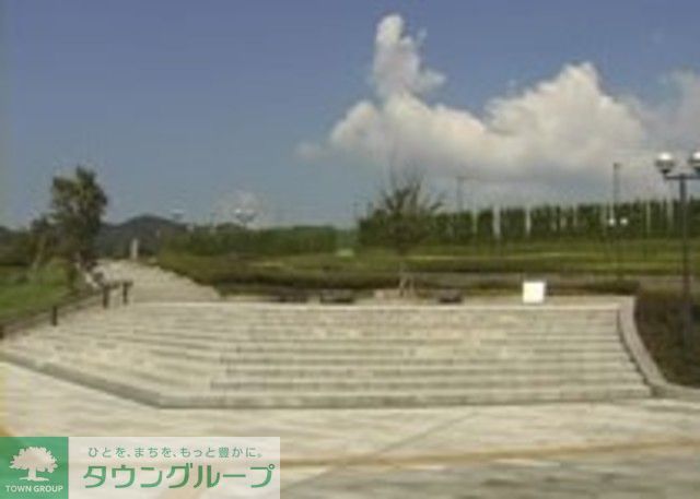 公園　青葉公園（公園）まで610m